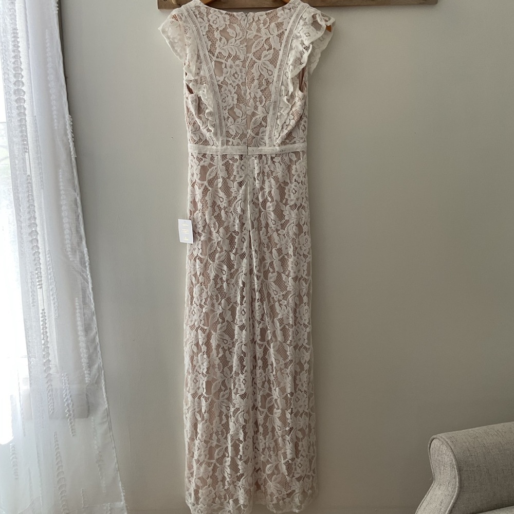 Lulus This Moment in Time White Floral Lace Ruffled V-Neck Maxi Dress NWT Medium - Picture 8 of 16